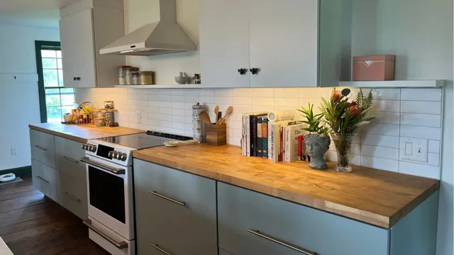 $390,000 | 382 South Main Street, Alburgh, VT 05440