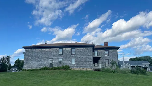 $390,000 | 382 South Main Street, Alburgh, VT 05440