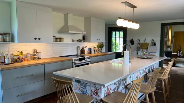 $390,000 | 382 South Main Street, Alburgh, VT 05440