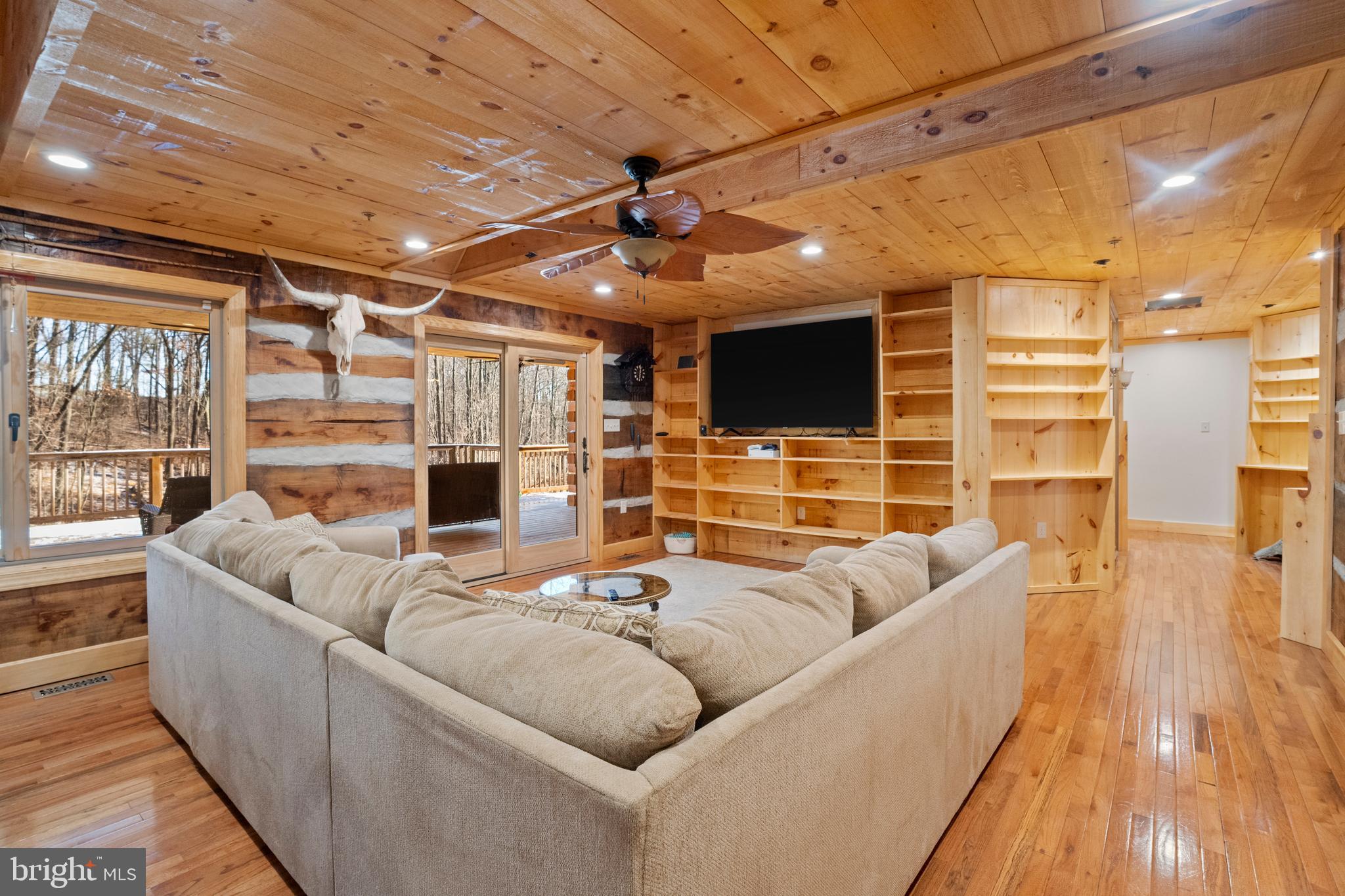 285 Deer Road Fawn Grove, PA 17321 - Photo 6 of 50 Gallery Image 6