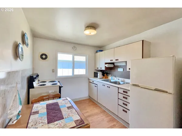 $295,000 | 40 Avenue U, Unit 63, Seaside, OR 97138