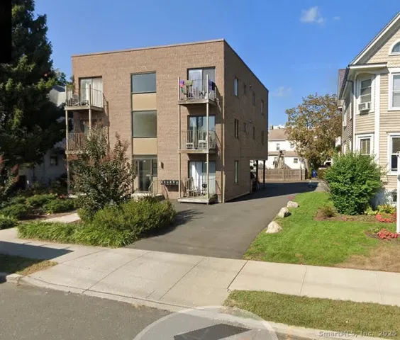 $1,500,000 | 62 4th Street, Stamford, CT 06905