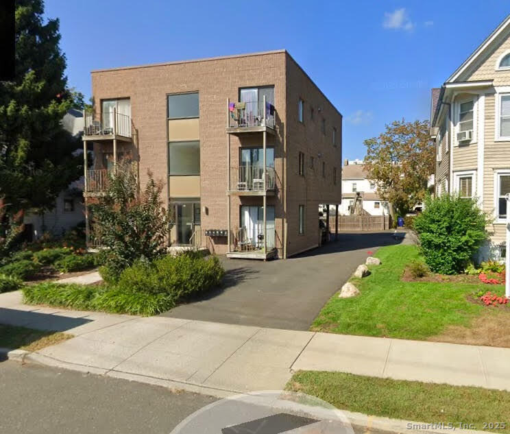 62 4th Street Stamford, CT 06905 - Photo 1 of 2