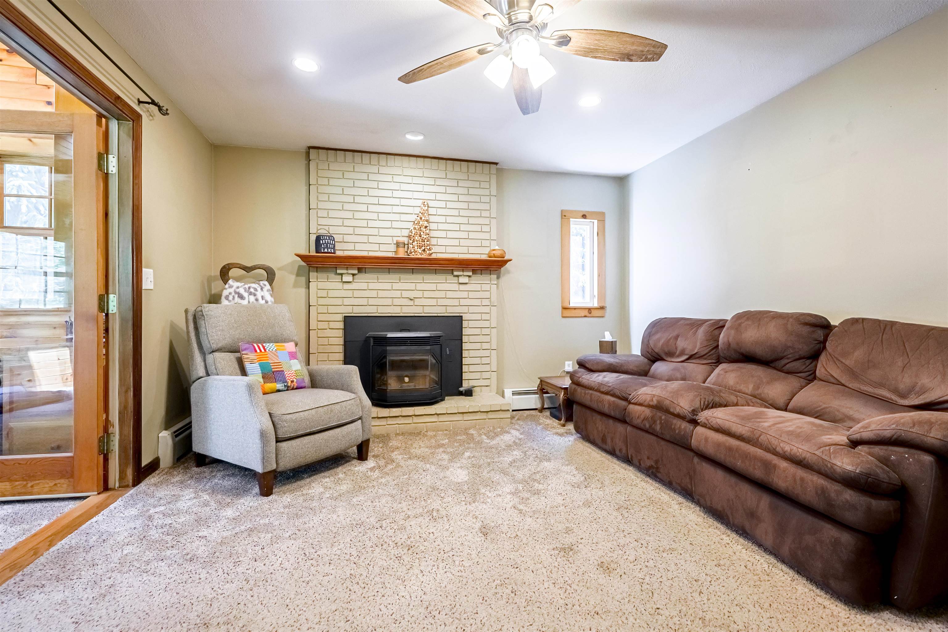 34 Cabot Road Merrimack, NH 03054 - Photo 10 of 35 Gallery Image 10