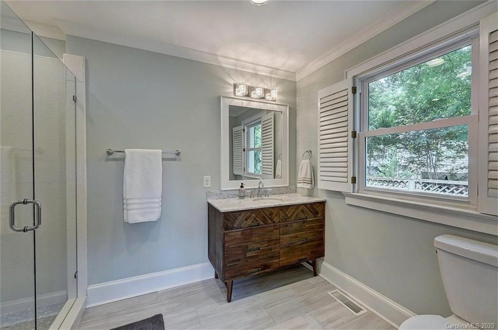 1118 Lilac Road Charlotte, NC 28209 - Photo 13 of 31 Gallery Image 13