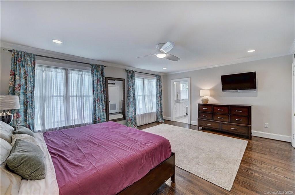 1118 Lilac Road Charlotte, NC 28209 - Photo 8 of 31 Gallery Image 8