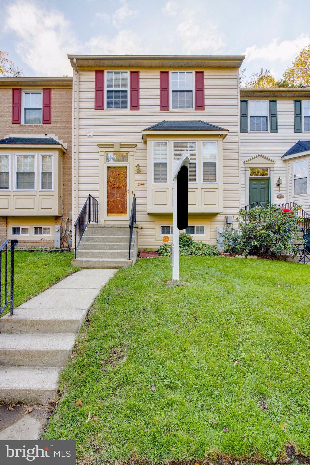 4 Bedroom 3.5 Bath Townhouse