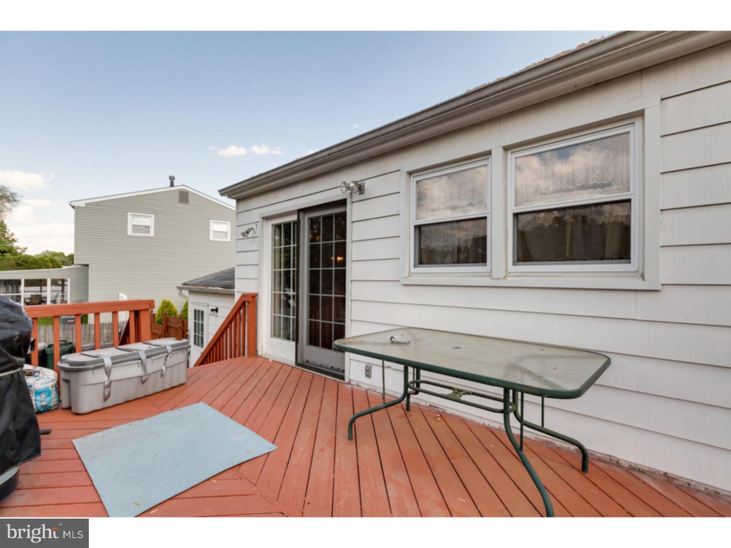 6 Vicksburg Road Clementon, NJ 08021 - Photo 22 of 25 Deck