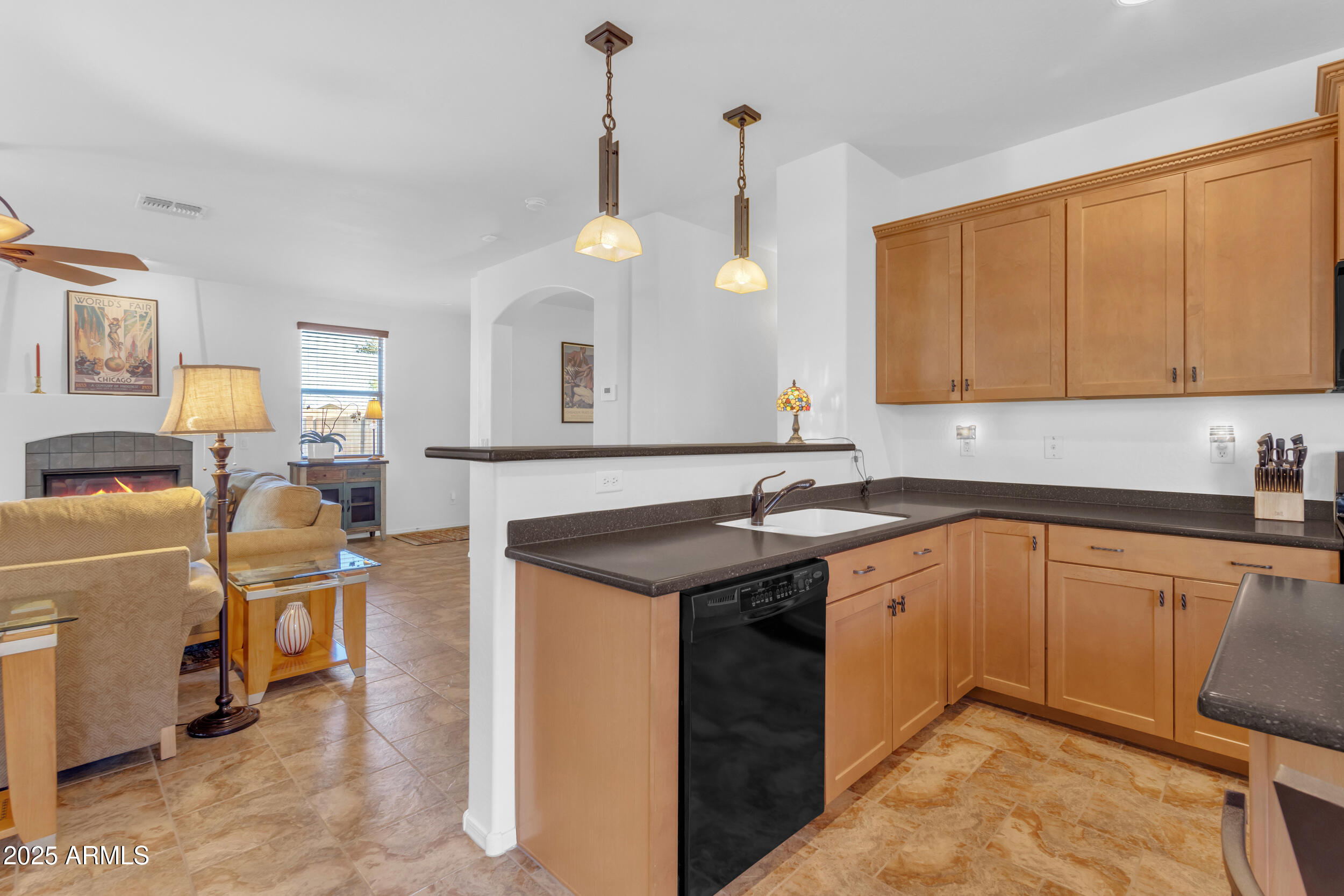 7304 West Beverly Road Laveen, AZ 85339 - Photo 17 of 52 Kitchen