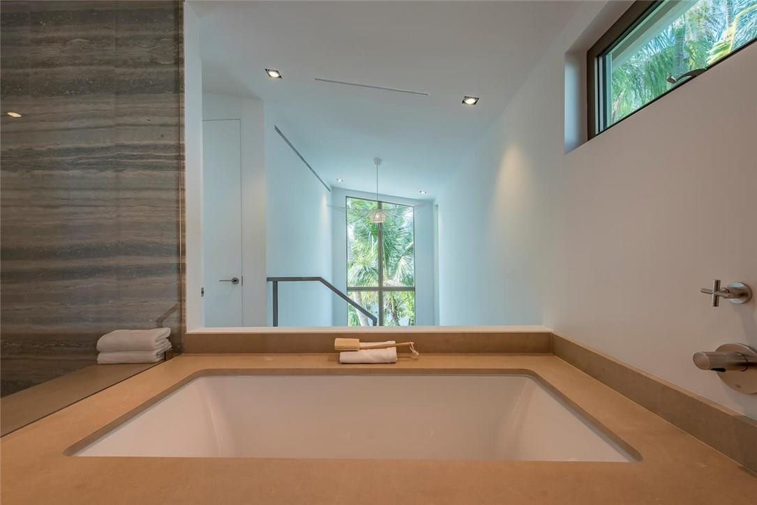 225 North Gordon Road Fort Lauderdale, FL 33301 - Photo 29 of 37 Photo 30
