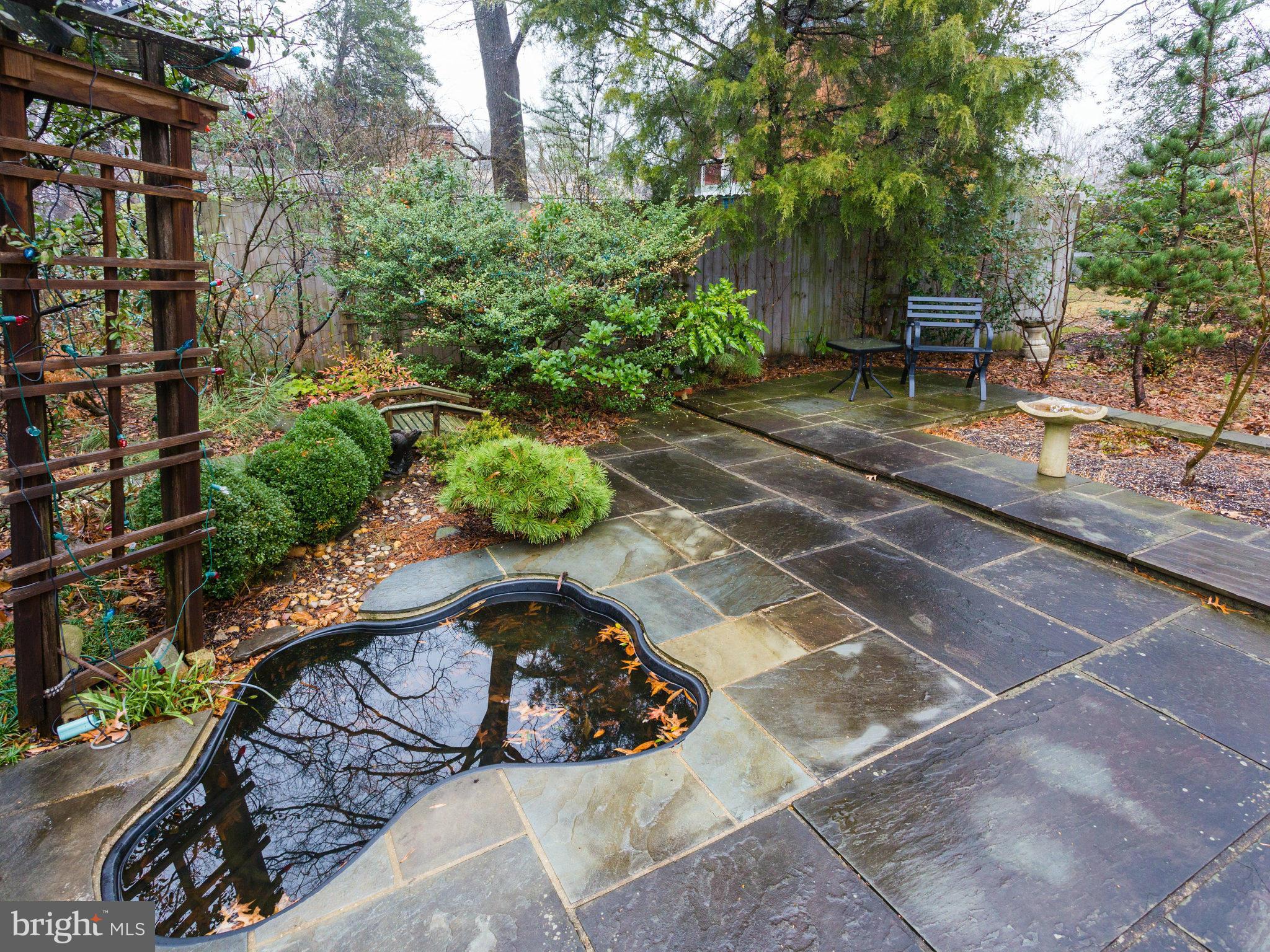 1924 Marthas Road Alexandria, VA 22307 - Photo 26 of 30 Exterior (Rear)