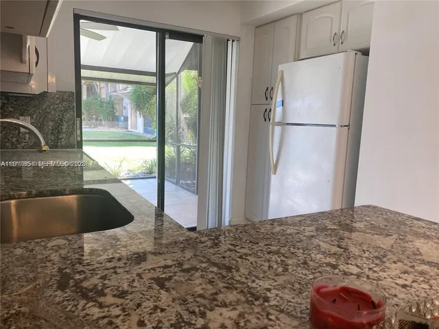 $2,600 | 200 Wimbledon Lakes Drive, Unit 200, Plantation, FL 33324