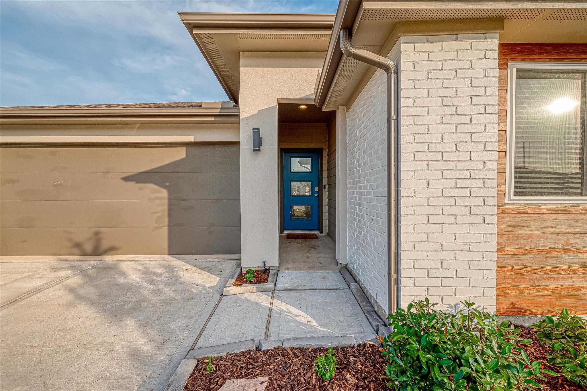 14530 Raintree Drive Baytown, TX 77523 - Photo 4 of 41