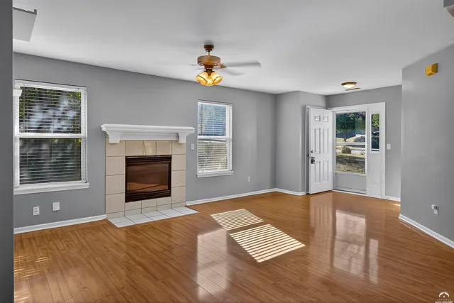 $275,000 | 826 North Field Stone Drive, Lawrence, KS 66049