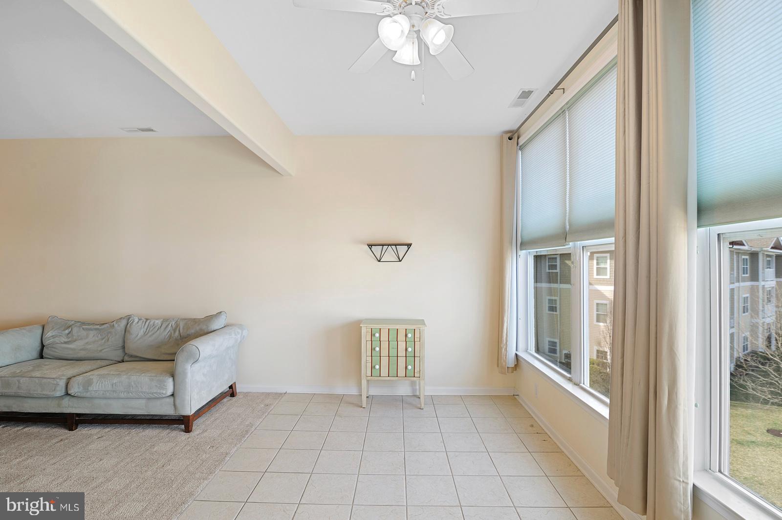 17432 Slipper Shell Way, Unit 18 Lewes, DE 19958 - Photo 6 of 32 Custom Window Treatments