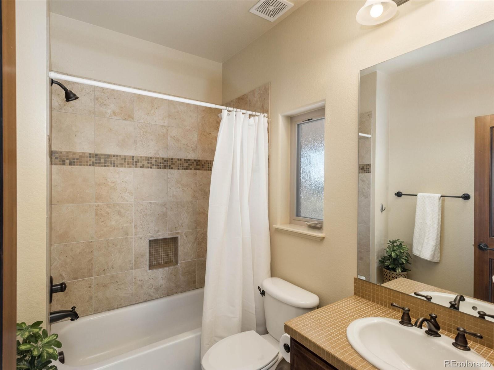 1311 Buffalo Ridge Road Castle Pines, CO 80108 - Photo 22 of 40 Gallery Image 22