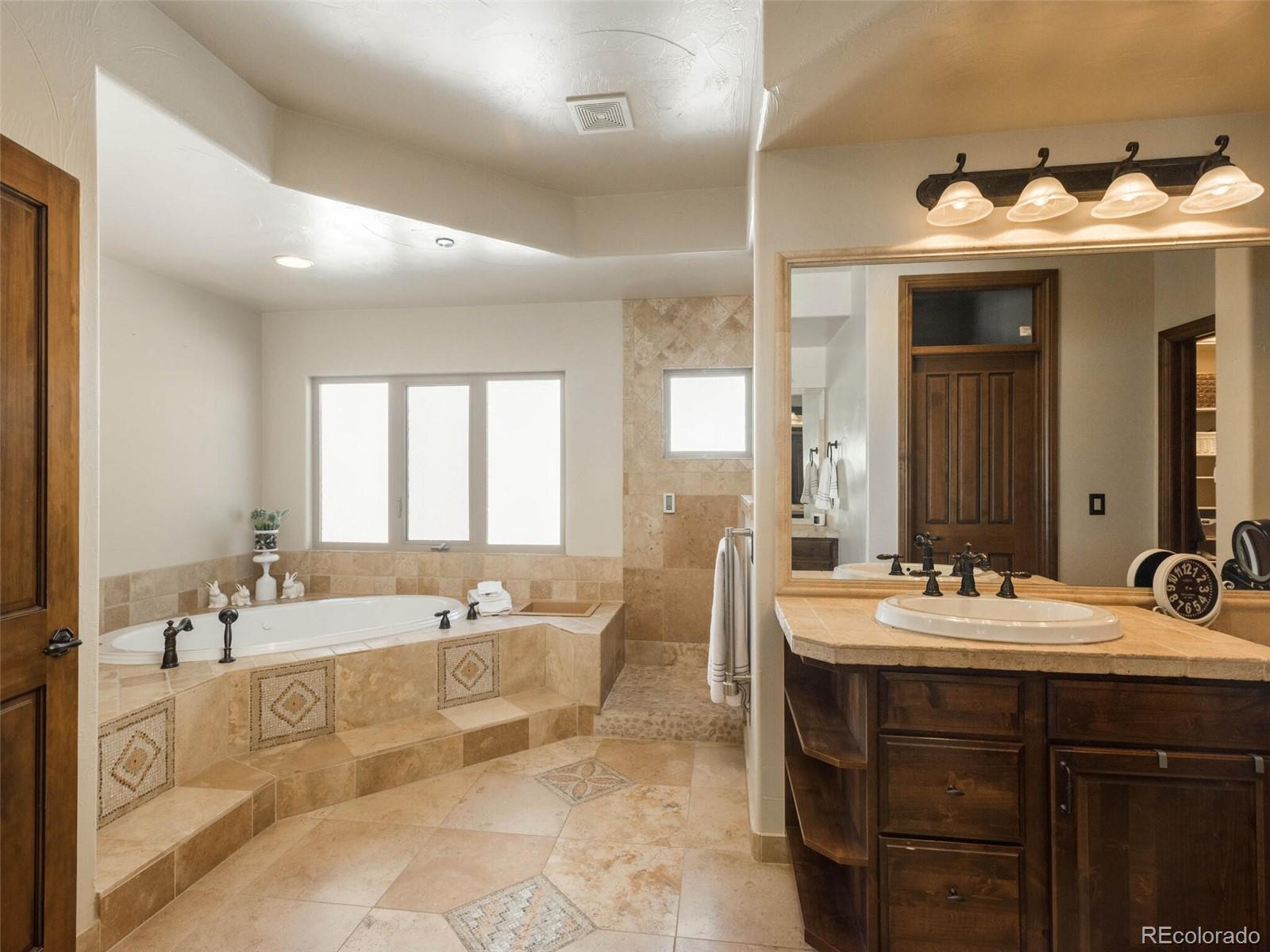 1311 Buffalo Ridge Road Castle Pines, CO 80108 - Photo 31 of 40 Gallery Image 31