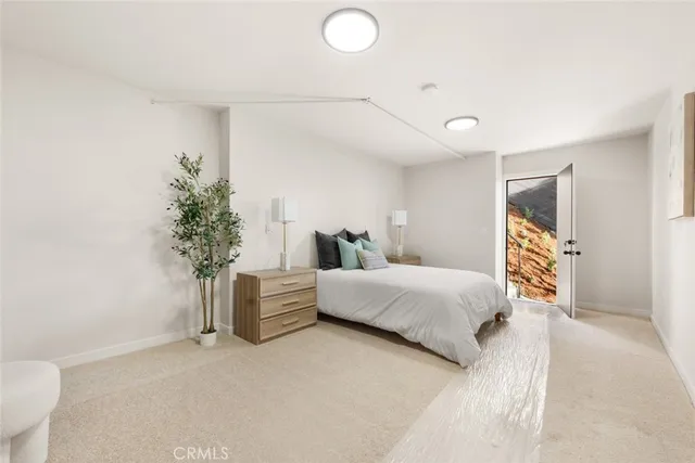 $1,599,900 | 7426 Mulholland Drive, Los Angeles, CA 90046