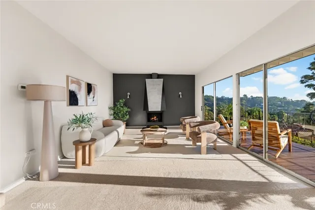 $1,599,900 | 7426 Mulholland Drive, Los Angeles, CA 90046