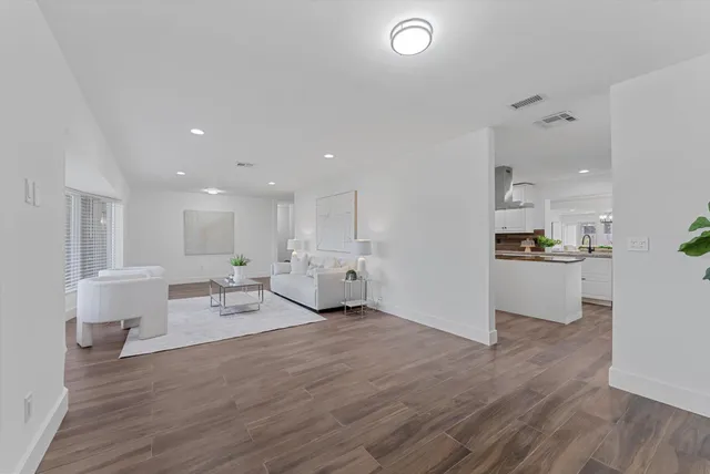 $1,059,000 | 5412 Arthur Street, Hollywood, FL 33021