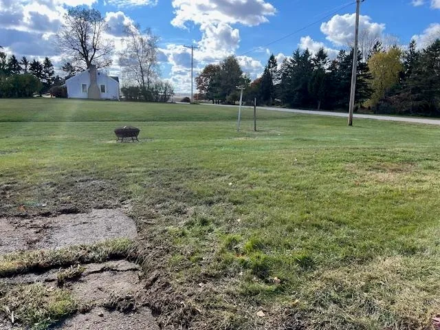 $167,000 | 497 County Road East, Green Valley, WI 54127