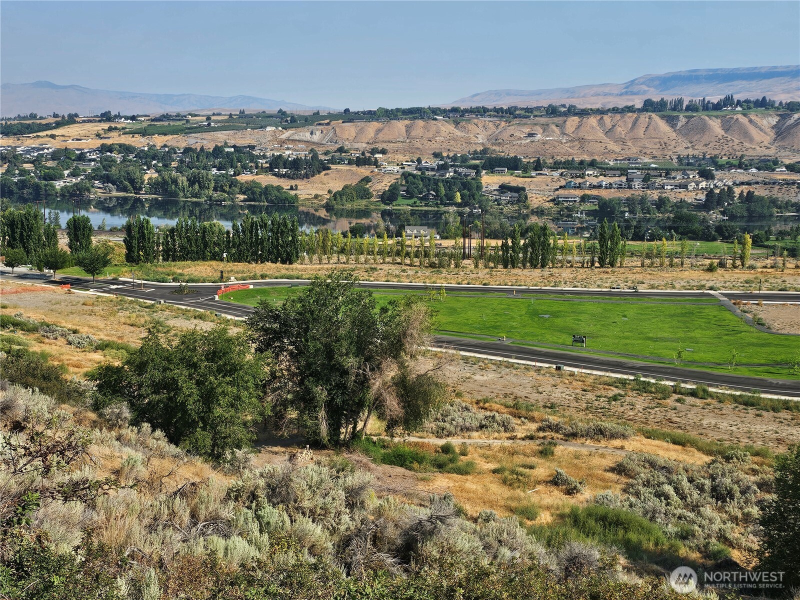 3025 Riverview Lane Malaga, WA 98828 - Photo 7 of 9