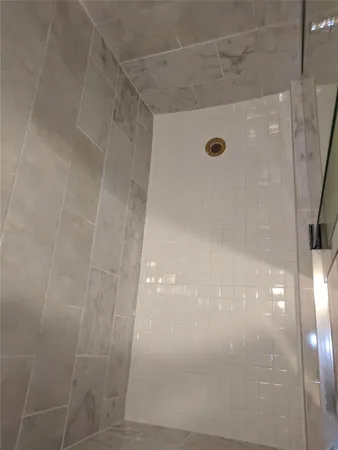 $1,750 | 1250 Northeast 125th Street, Unit 312C, North Miami, FL 33161