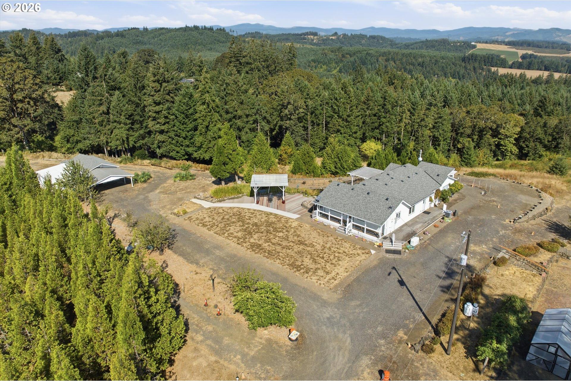 2840 Northwest Phillips Road Gaston, OR 97119 - Photo 4 of 41 Gallery Image 4