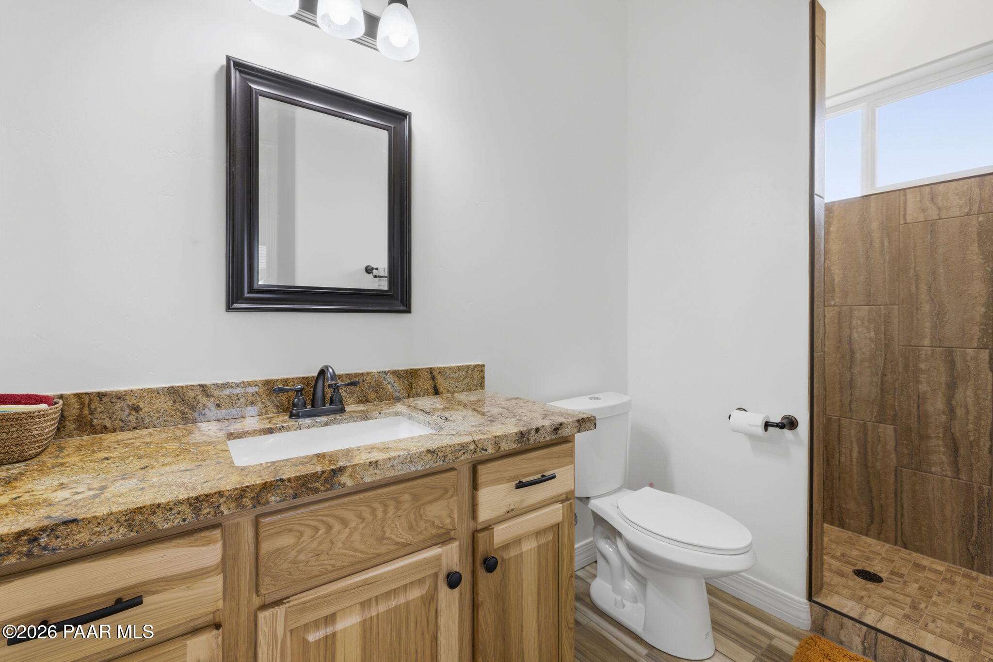 9860 North Loper Road Prescott Valley, AZ 86315 - Photo 25 of 46 32-Bathroom 3