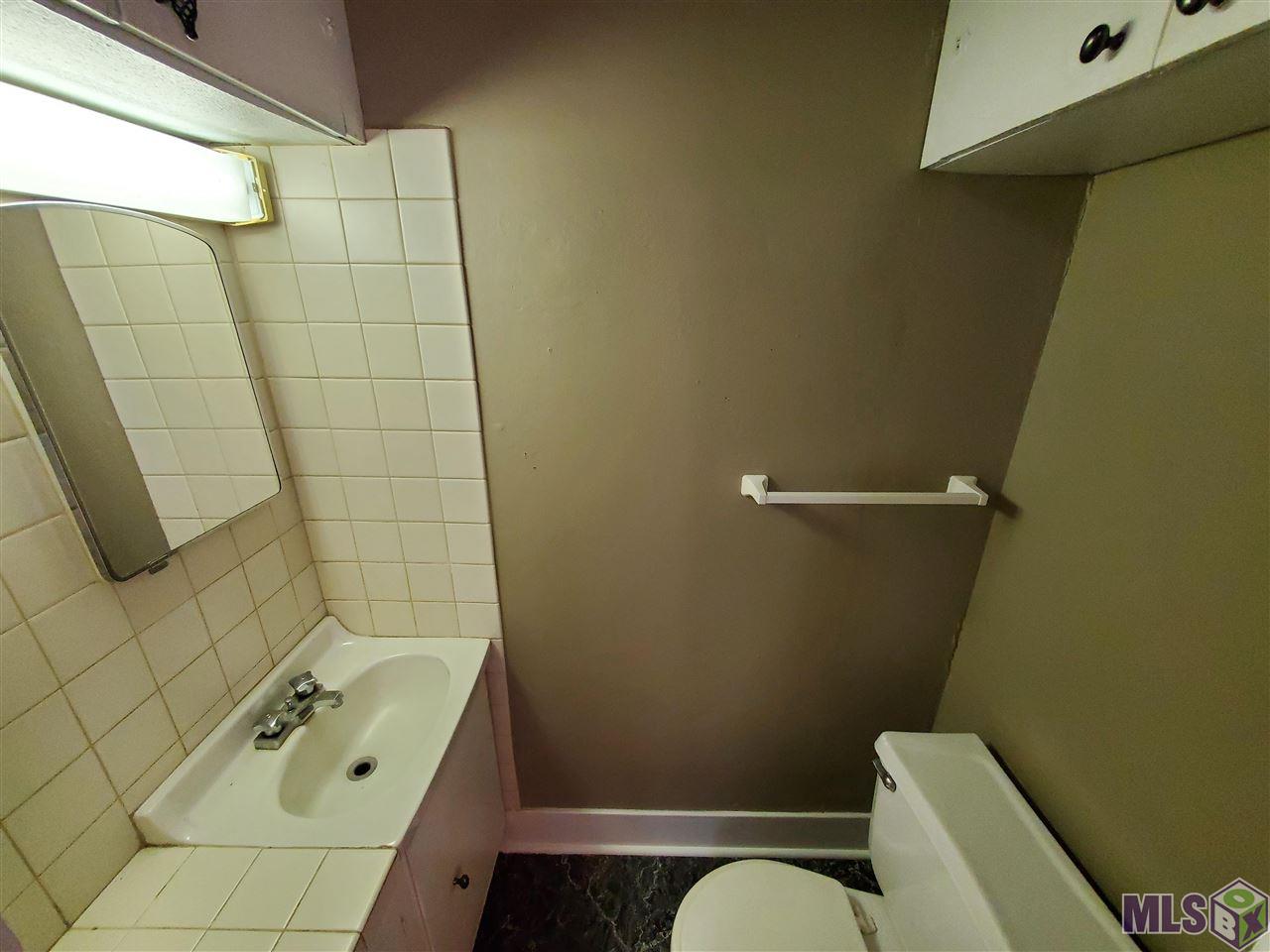 2044 Ovid Street Baton Rouge, LA 70808 - Photo 12 of 20
