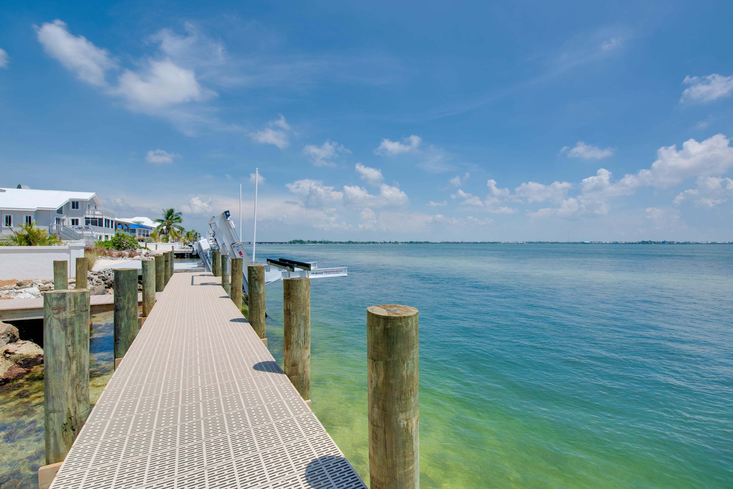 543 La Fitte Road Summerland Key, FL 33042 - Photo 2 of 32 Excellent boating, new dock 17k lift