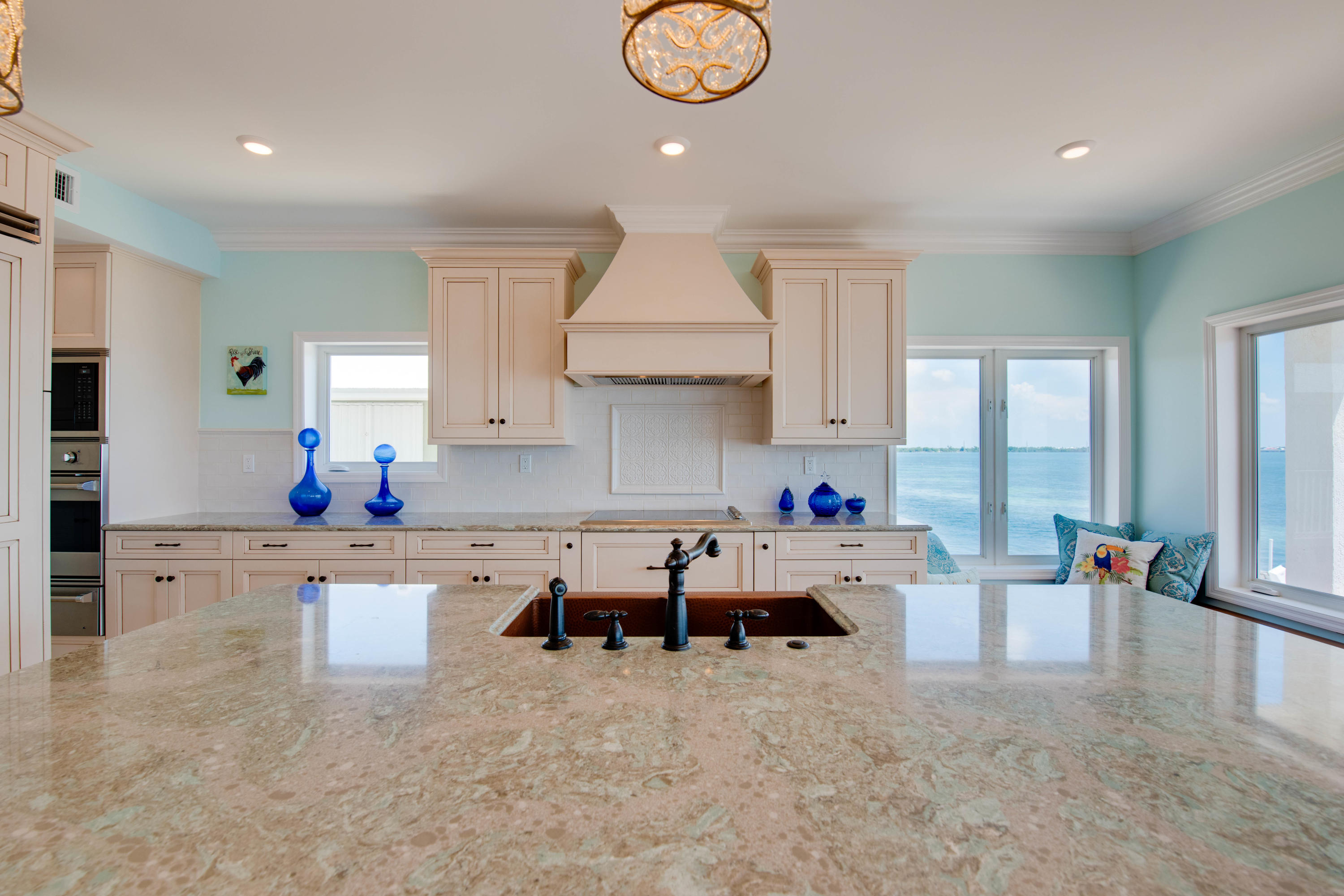 543 La Fitte Road Summerland Key, FL 33042 - Photo 6 of 32 Carrera quartz countertops