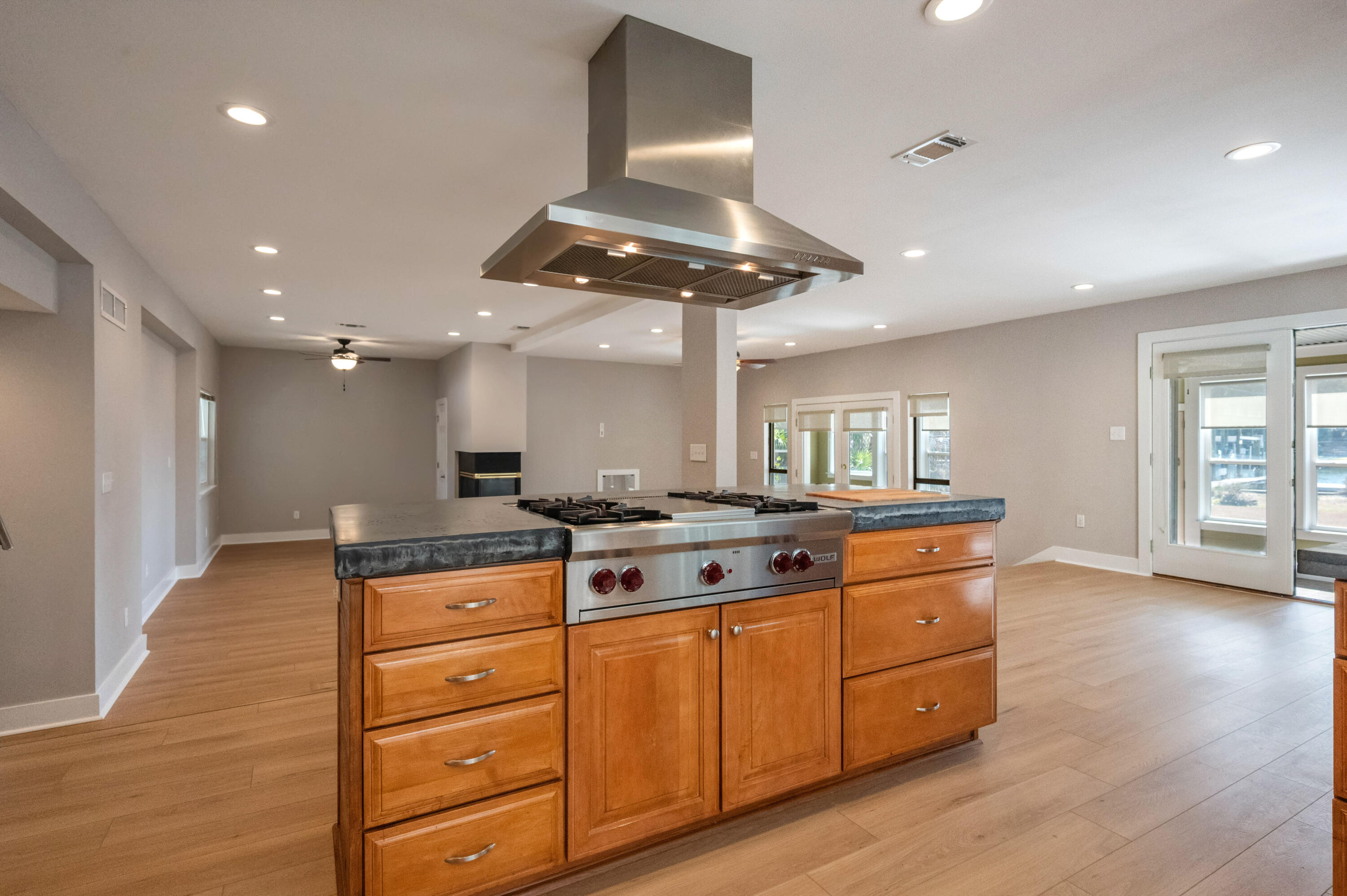 27 Old Ferry Road Shalimar, FL 32579 - Photo 12 of 147 27OldFerryRd-31