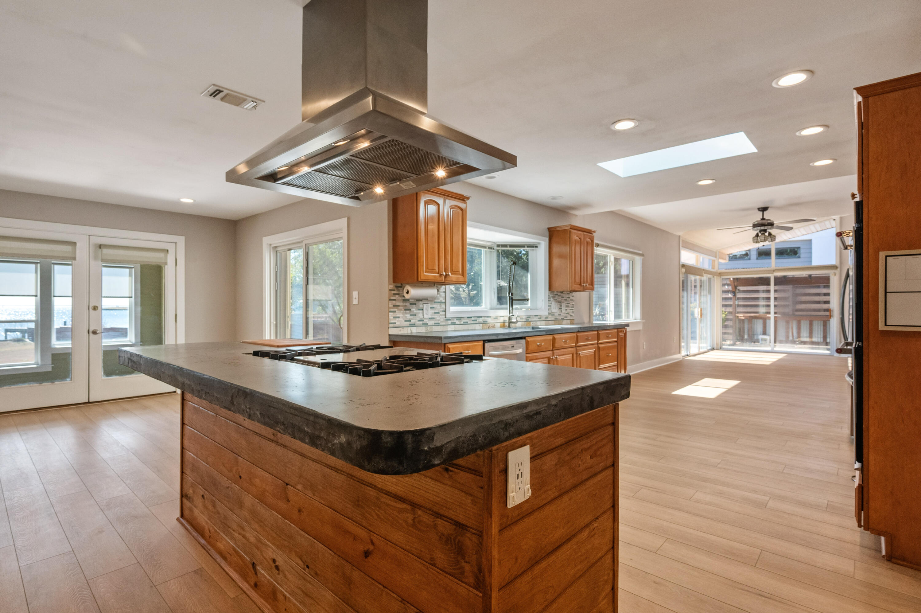 27 Old Ferry Road Shalimar, FL 32579 - Photo 18 of 147 27OldFerryRd-33