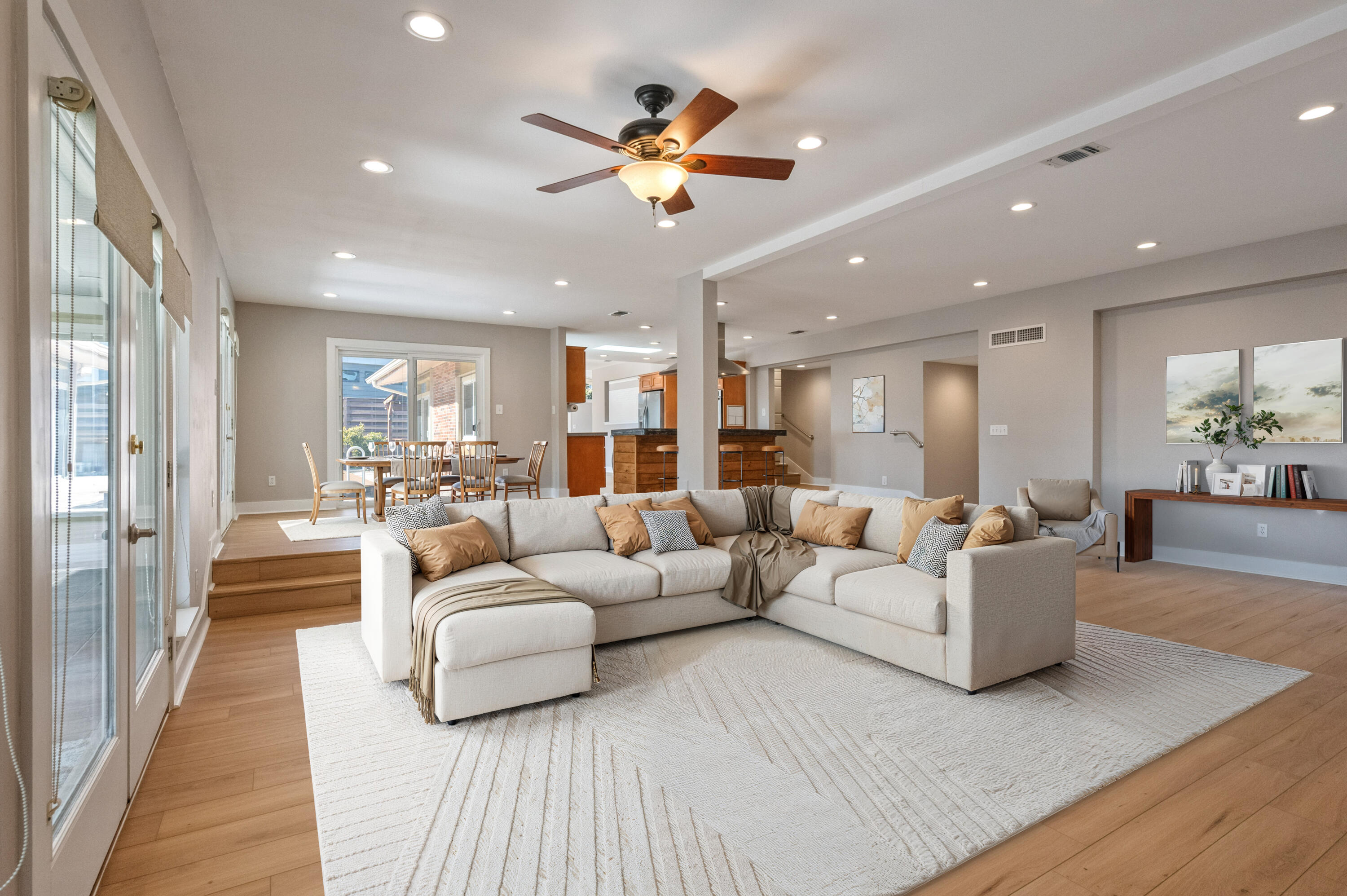 27 Old Ferry Road Shalimar, FL 32579 - Photo 25 of 147 Livingroom