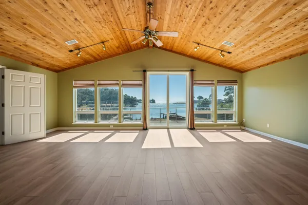 $1,300,000 | 27 Old Ferry Road, Shalimar, FL 32579