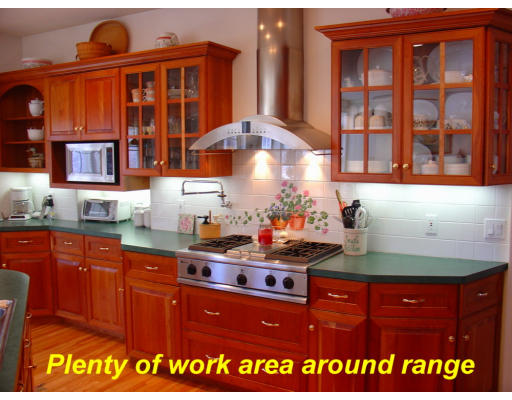 54 Autumn Ridge East Longmeadow, MA 01028 - Photo 4 of 30 Gallery Image 4