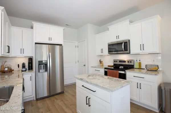 $2,400 | 404 Summer Wind Way, Aberdeen, NC 28315