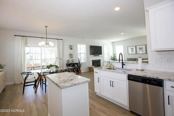 $2,400 | 404 Summer Wind Way, Aberdeen, NC 28315