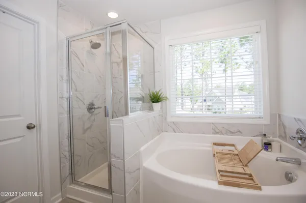 $2,400 | 404 Summer Wind Way, Aberdeen, NC 28315