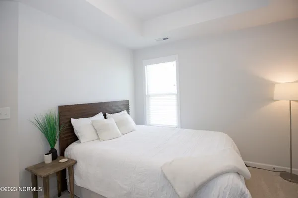 $2,400 | 404 Summer Wind Way, Aberdeen, NC 28315