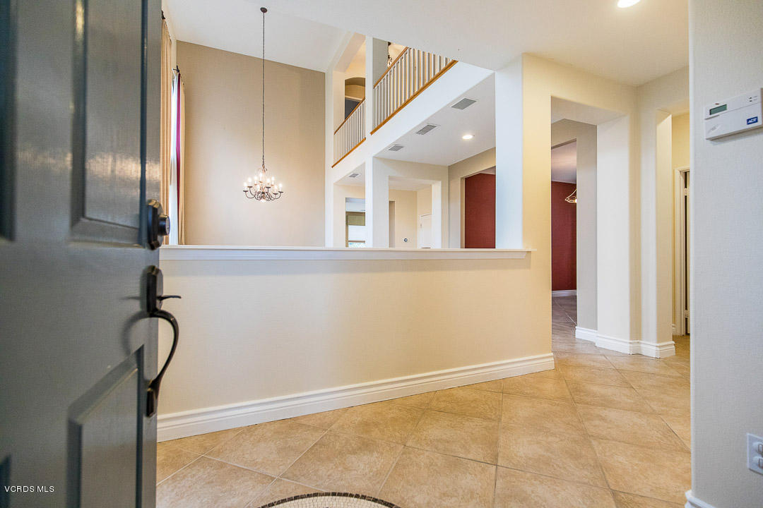 186 Park Hill Road Simi Valley, CA 93065 - Photo 1 of 26 186 Park Hill Rd-1