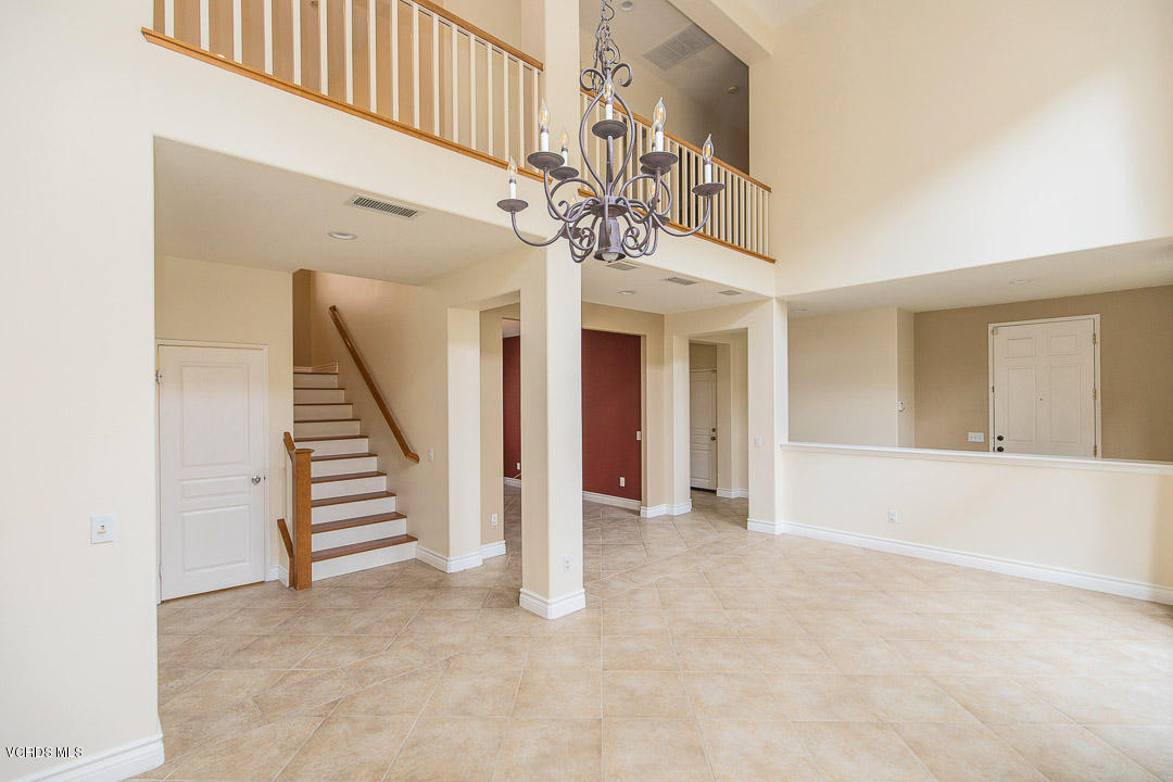 186 Park Hill Road Simi Valley, CA 93065 - Photo 7 of 26 186 Park Hill Rd-3
