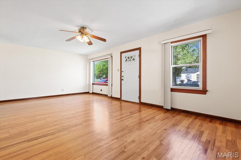 3712 Ashby Road St. Ann, MO 63074 - Photo 6 of 32