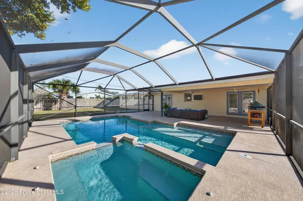 $627,000 | 560 Glenwood Avenue, Satellite Beach, FL 32937