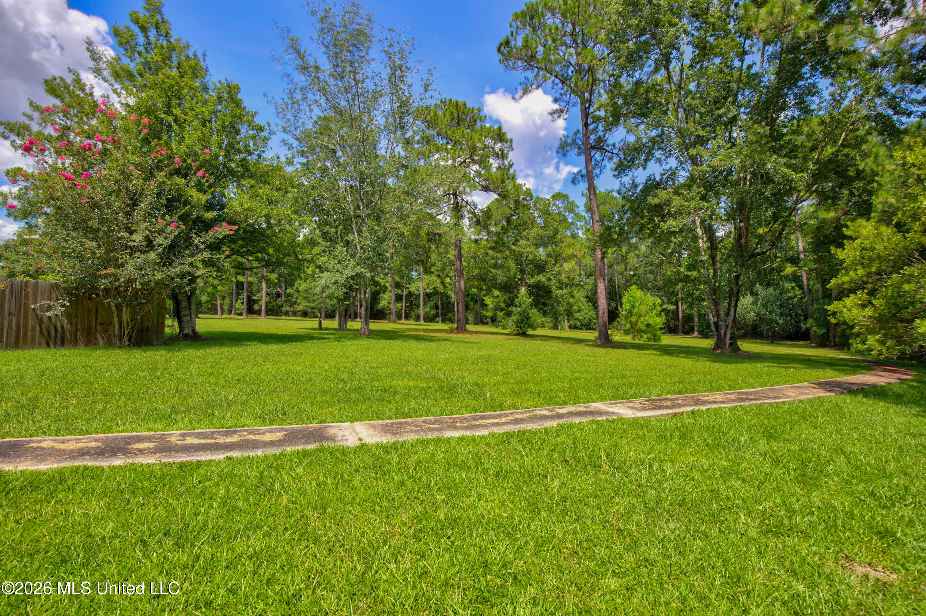 13000 Quail Ridge Road Gulfport, MS 39503 - Photo 56 of 56 Walking Track