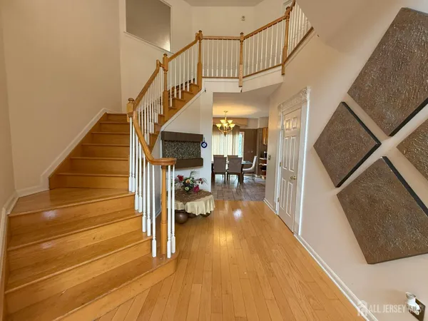 $1,650,000 | 28 Renk Farm Drive, Monmouth Junction, NJ 08852