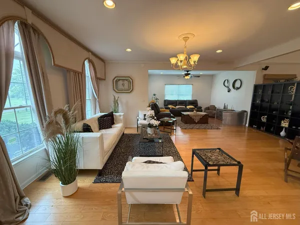 $1,650,000 | 28 Renk Farm Drive, Monmouth Junction, NJ 08852