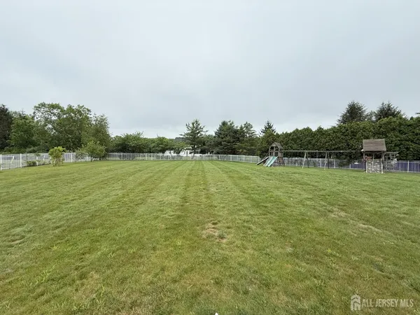 $1,650,000 | 28 Renk Farm Drive, Monmouth Junction, NJ 08852
