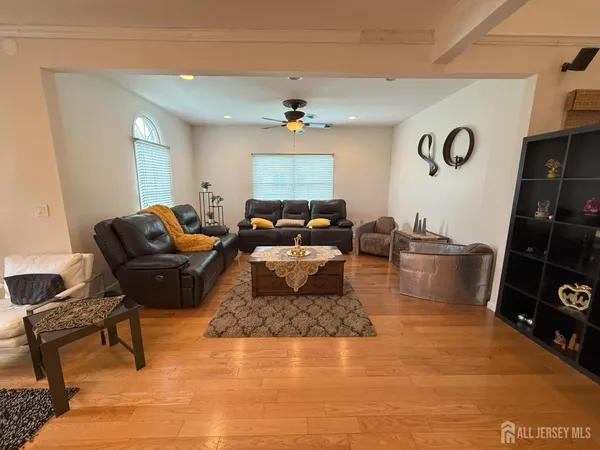 $1,650,000 | 28 Renk Farm Drive, Monmouth Junction, NJ 08852